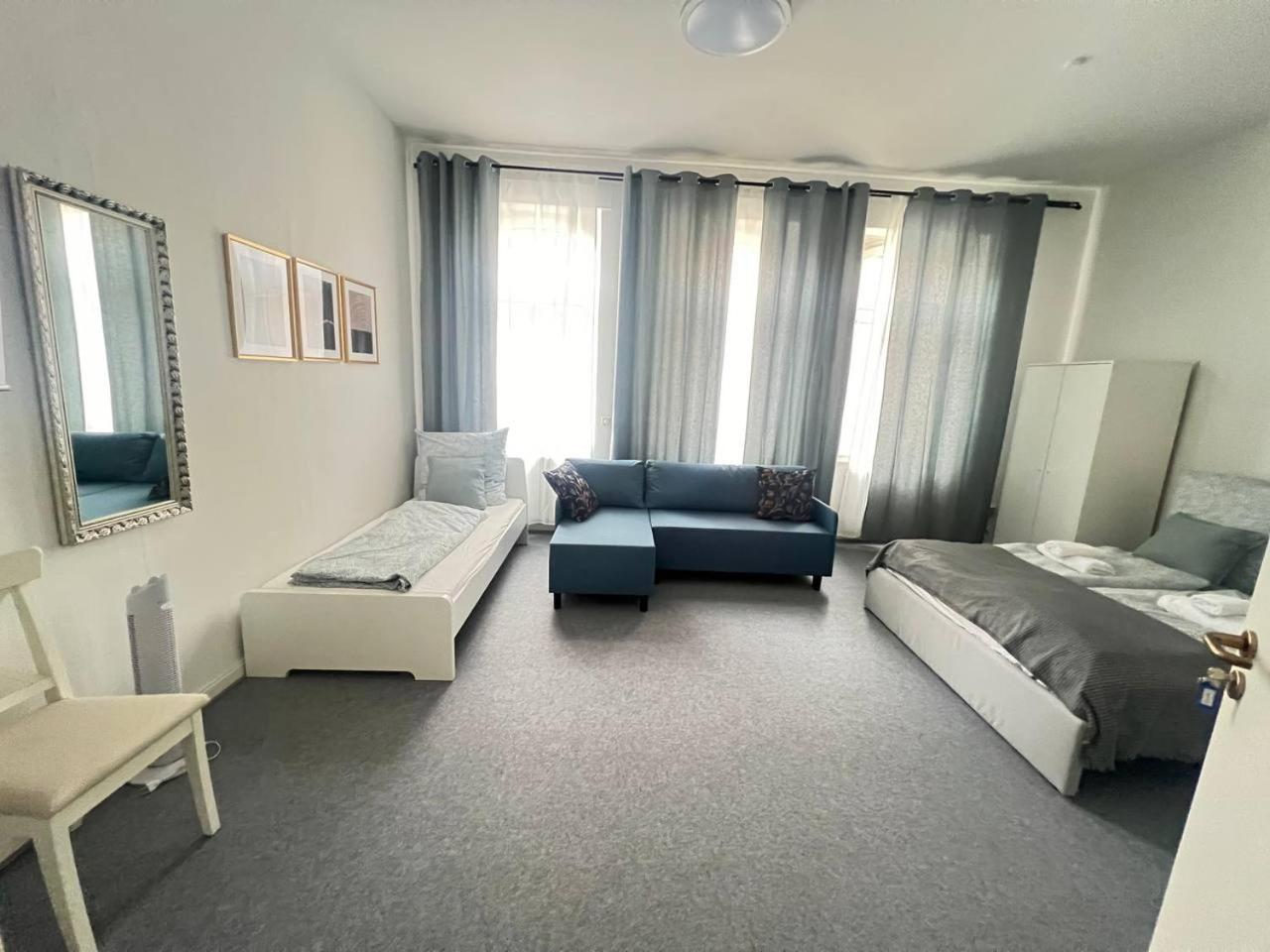 Koblenz Corner Rooms Esterno foto